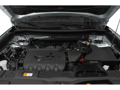 2020 Mitsubishi Outlander SE