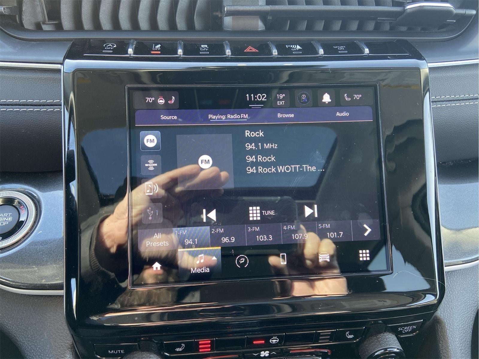 2023 Jeep Grand Cherokee L Laredo