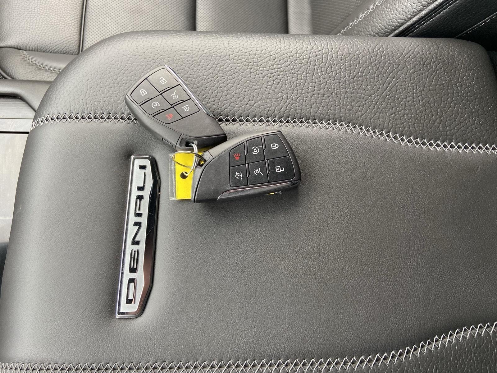 2025 GMC Yukon Denali