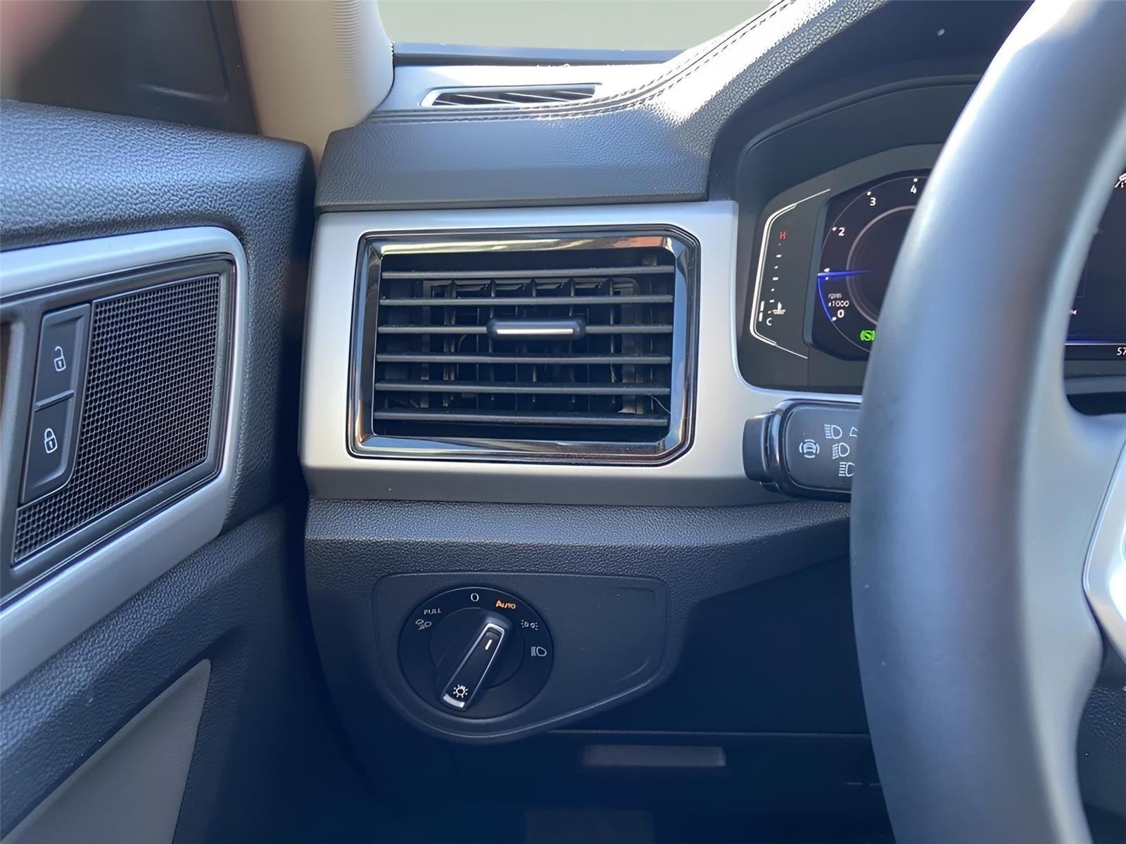 2023 Volkswagen Atlas SEL