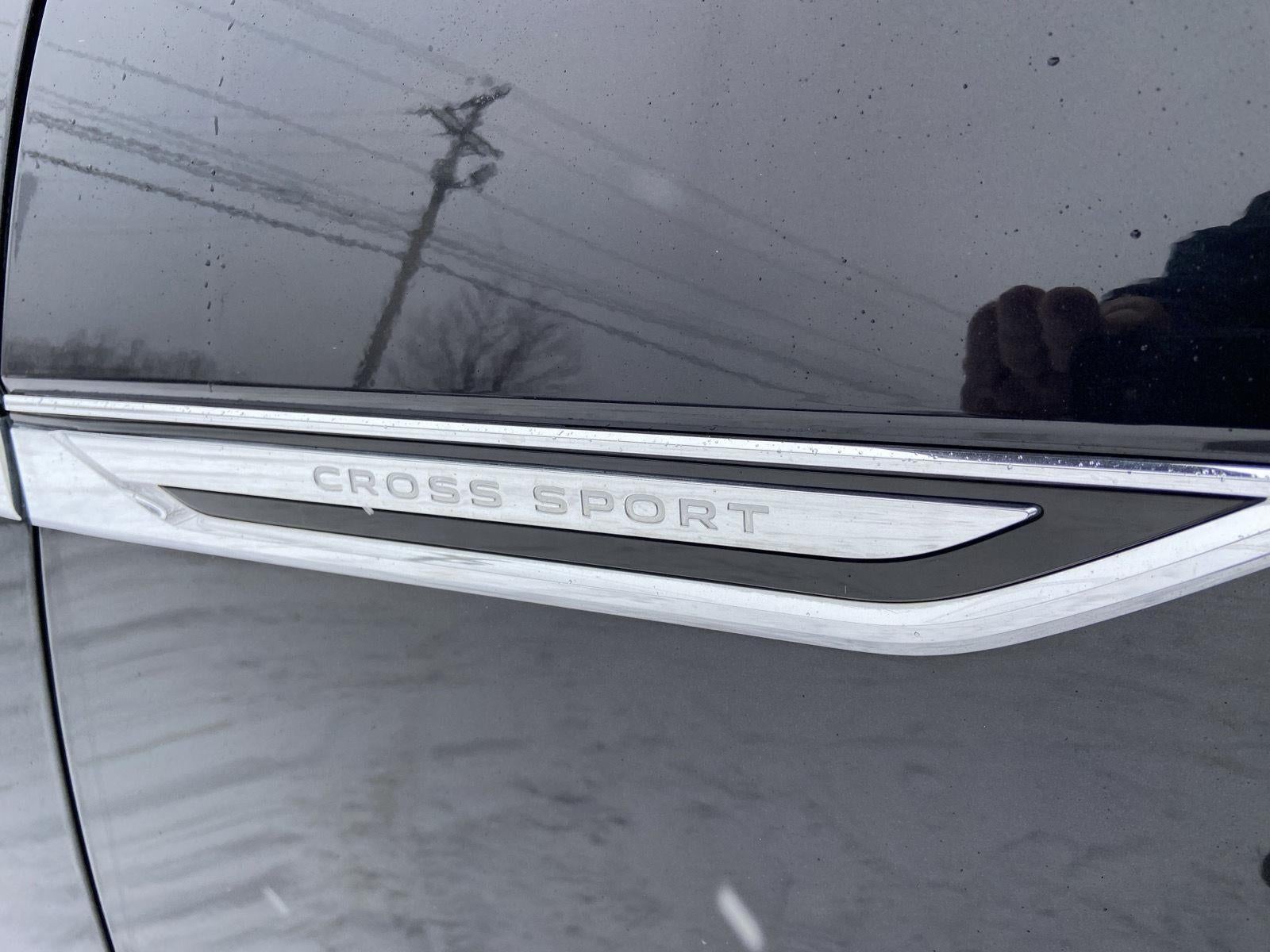 2024 Volkswagen Atlas Cross Sport 2.0T SE w/Technology