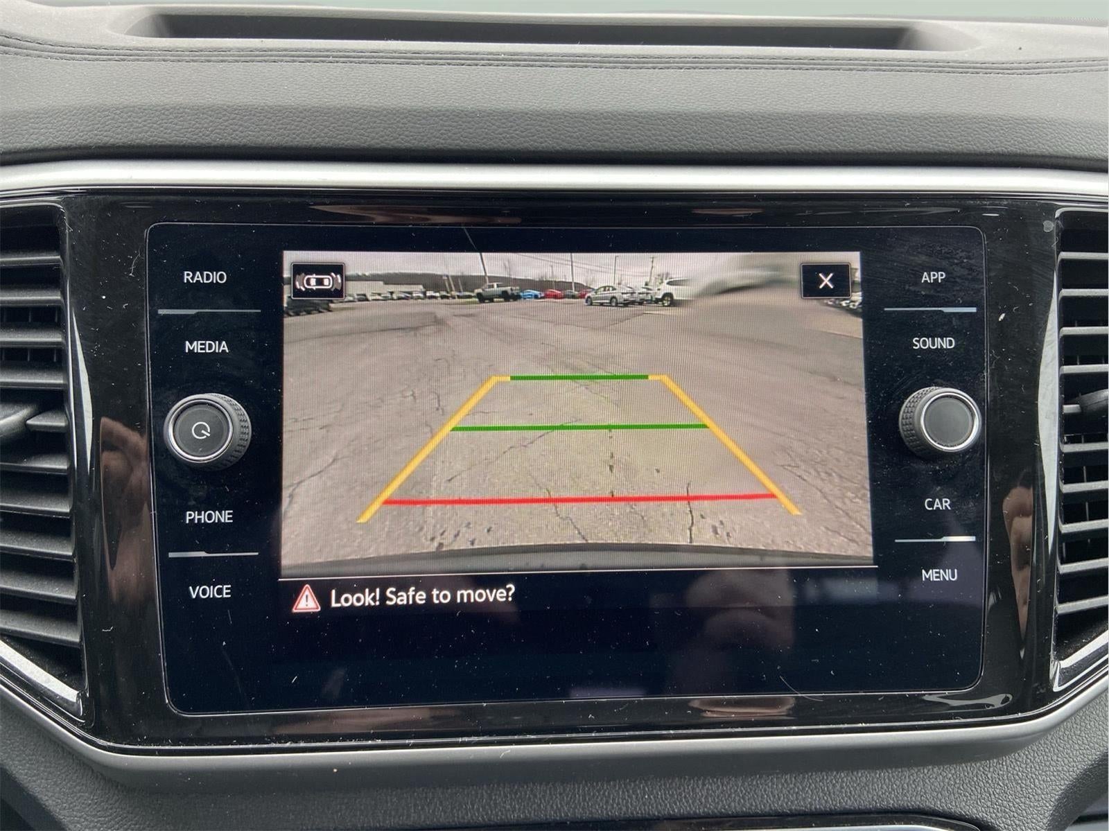 2023 Volkswagen Atlas 3.6L V6 SE w/Technology