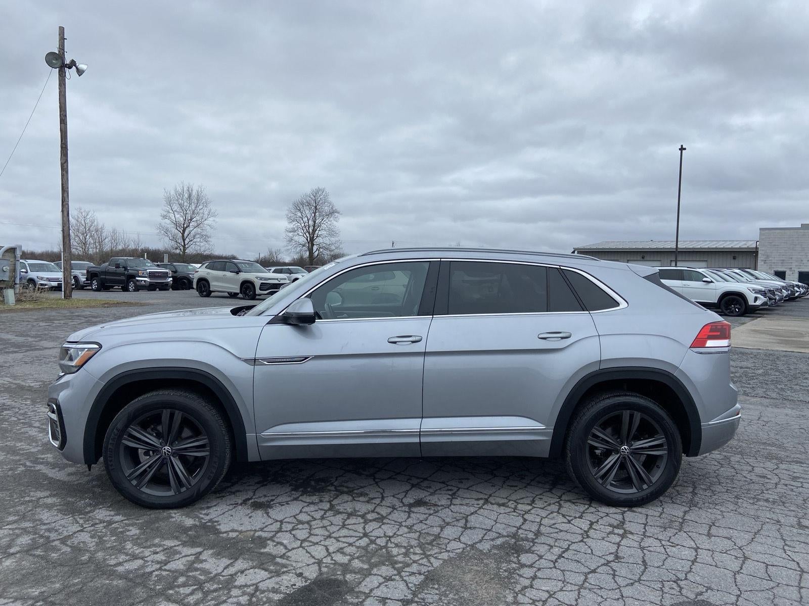 2022 Volkswagen Atlas Cross Sport 3.6L V6 SEL R-Line