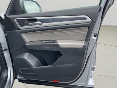 2022 Volkswagen Atlas Cross Sport 3.6L V6 SEL R-Line