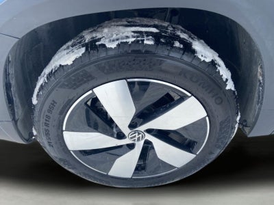 2025 Volkswagen Taos S