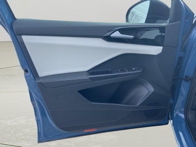 2025 Volkswagen Taos S