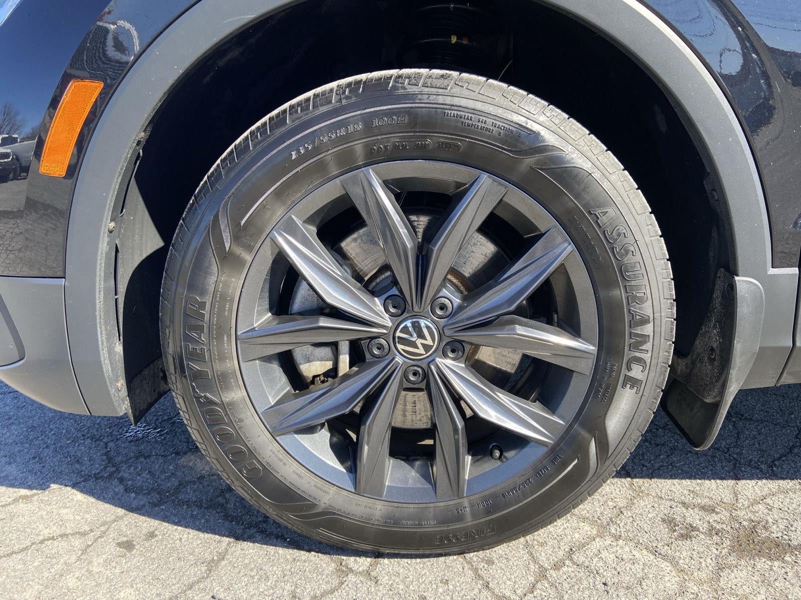 2023 Volkswagen Tiguan SE