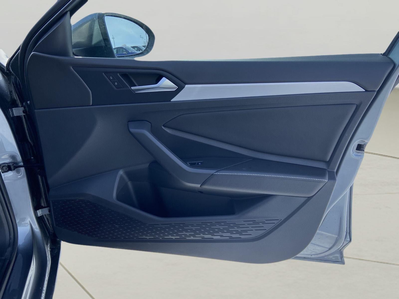 2025 Volkswagen Jetta S