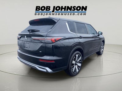 2025 Mitsubishi Outlander SE