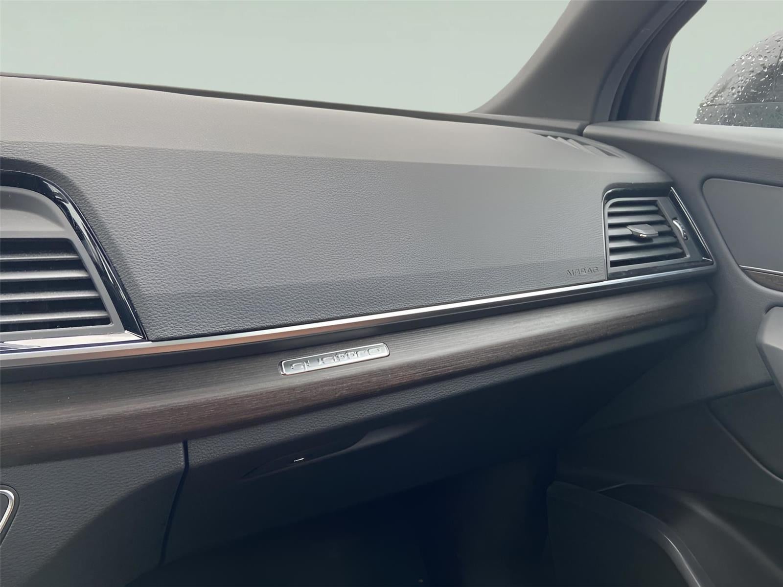 2025 Audi Q5 Premium