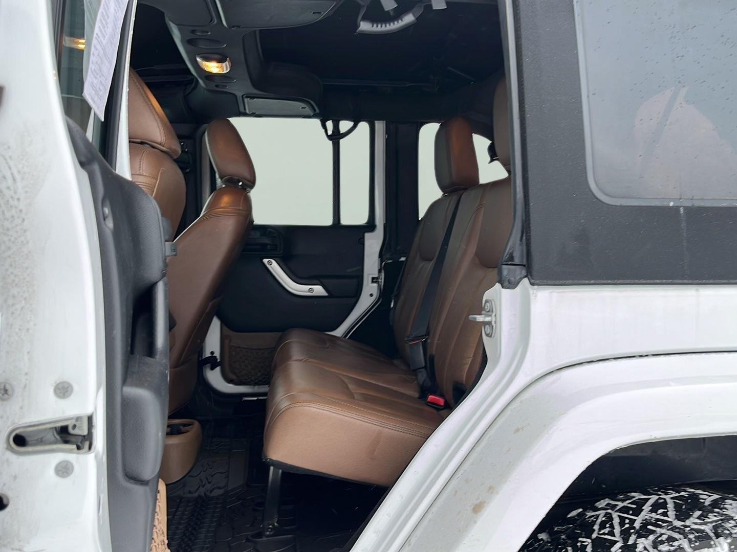 2016 Jeep Wrangler Unlimited Sahara