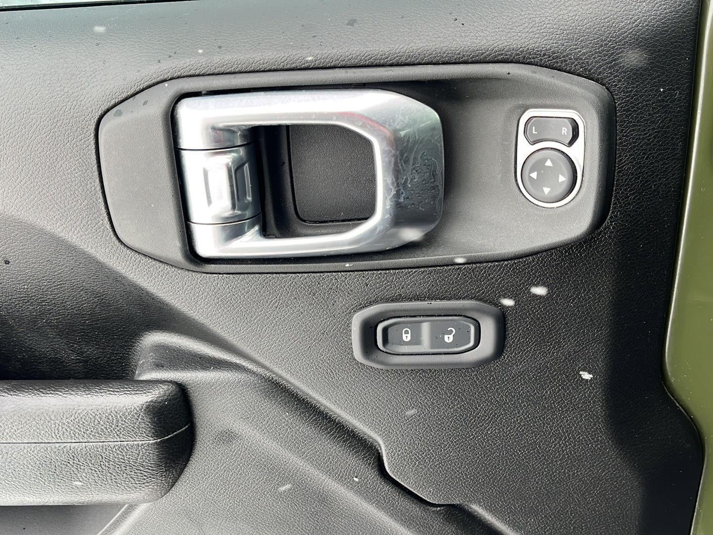 2023 Jeep Wrangler Sport Altitude