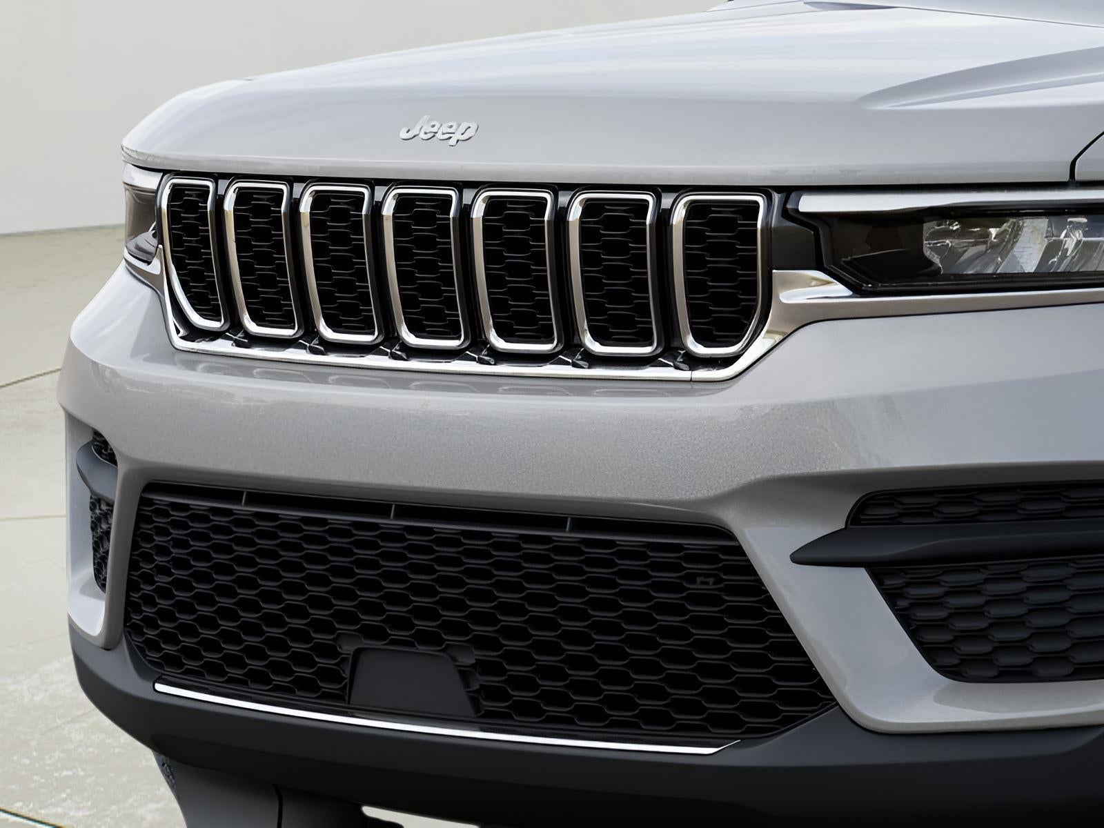 2025 Jeep Grand Cherokee Laredo X