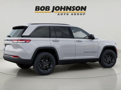 2026 Jeep Grand Cherokee Laredo Altitude