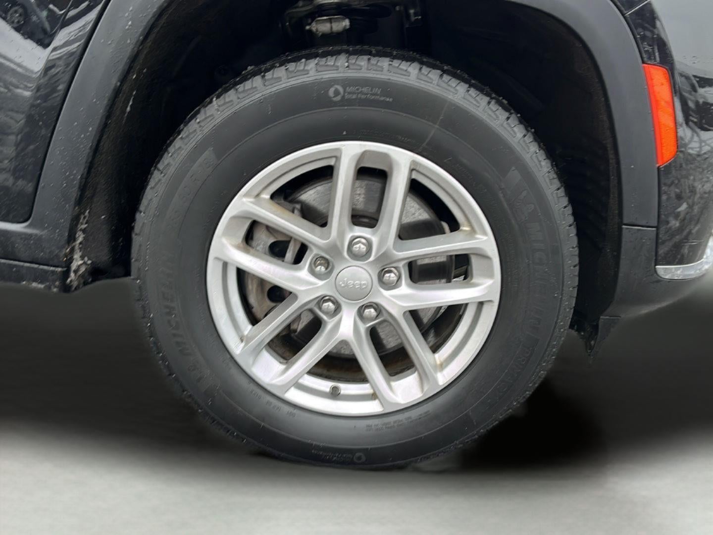 2021 Jeep Grand Cherokee L Laredo