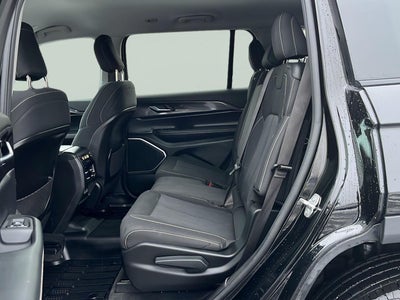 2021 Jeep Grand Cherokee L Laredo