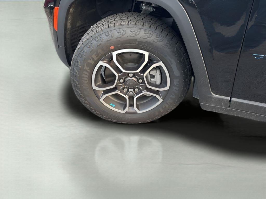 2024 Jeep Grand Cherokee 4xe Trailhawk