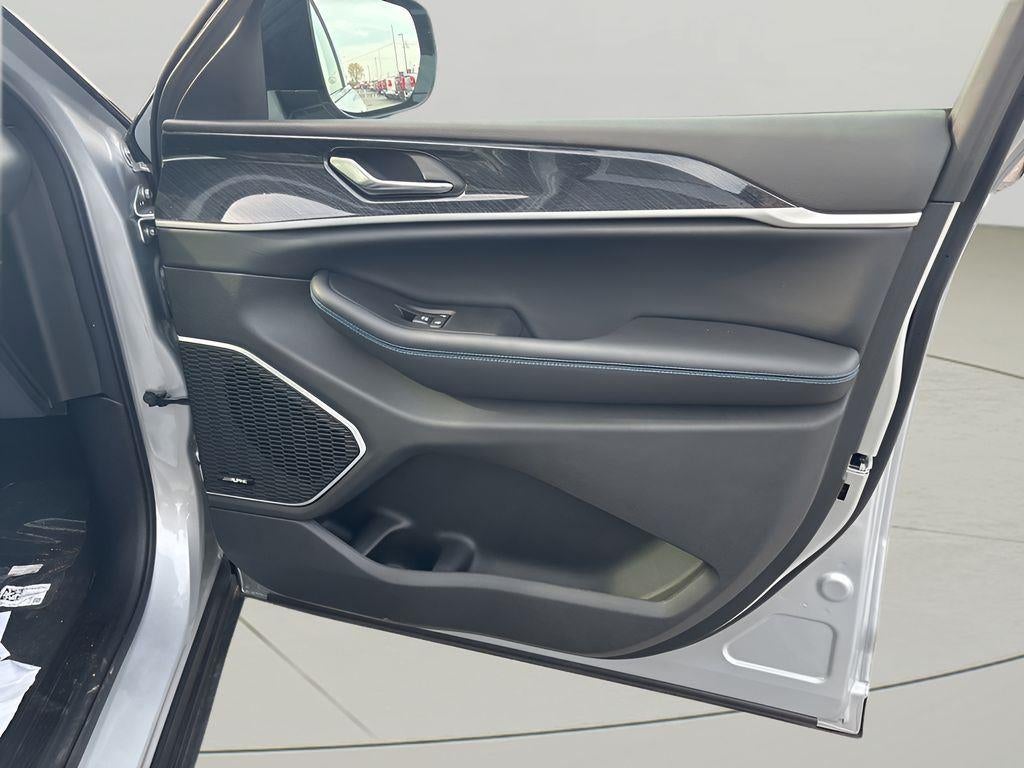 2024 Jeep Grand Cherokee 4xe Trailhawk