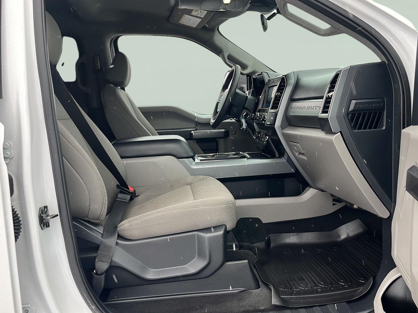 2022 Ford Super Duty F-250 SRW XLT