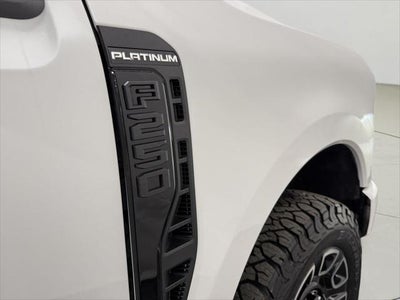 2025 Ford Super Duty F-250 Platinum