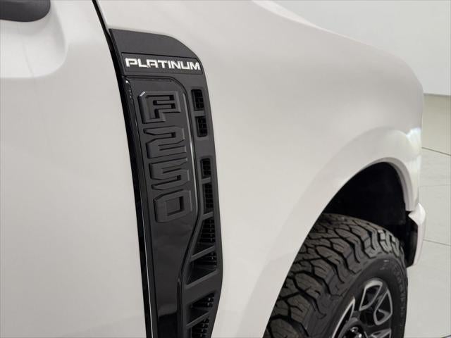 2025 Ford Super Duty F-250 Platinum
