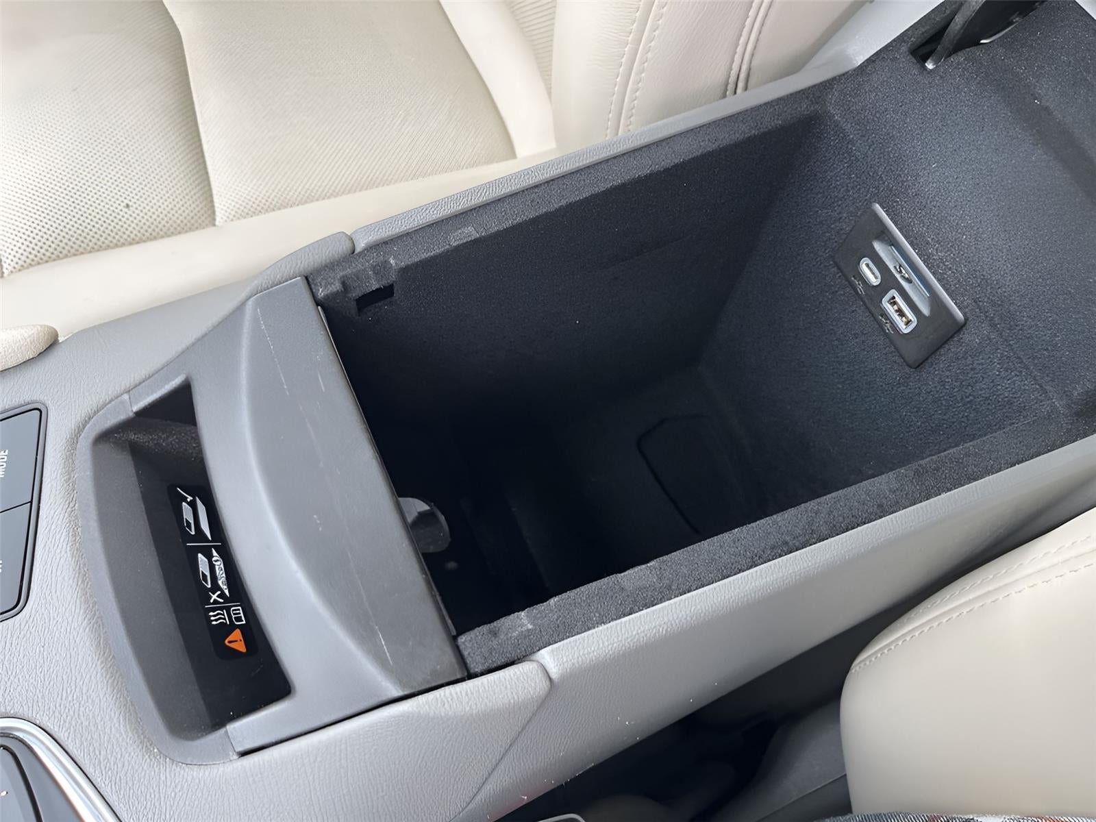 2022 Cadillac XT5 AWD Premium Luxury