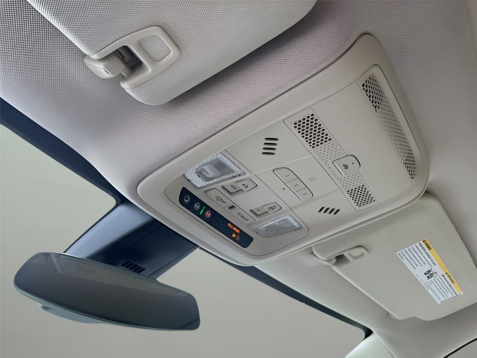 2022 Cadillac XT5 AWD Premium Luxury