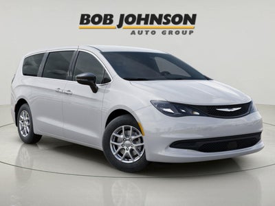 2026 Chrysler Voyager LX