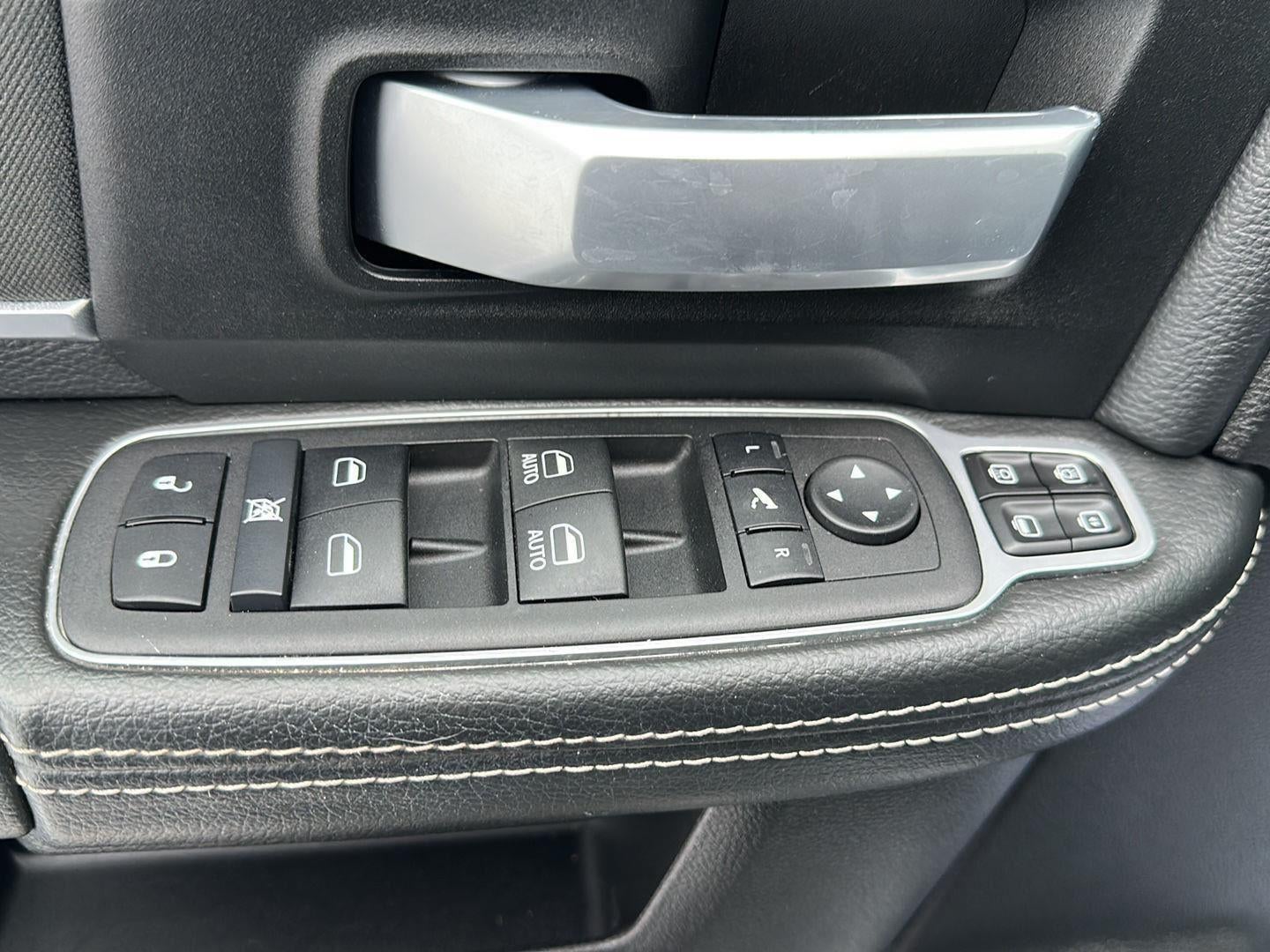 2024 RAM 2500 Big Horn NIGHT EDITION