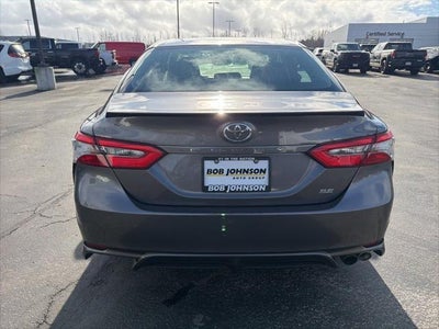 2018 Toyota Camry SE