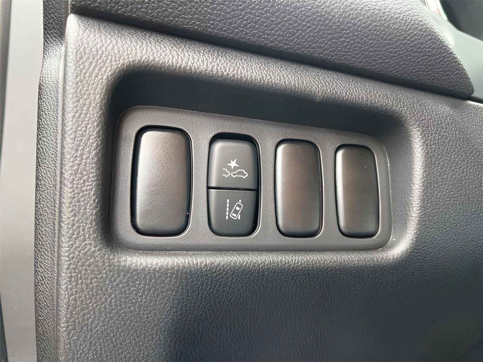 2025 Mitsubishi Outlander Sport LE