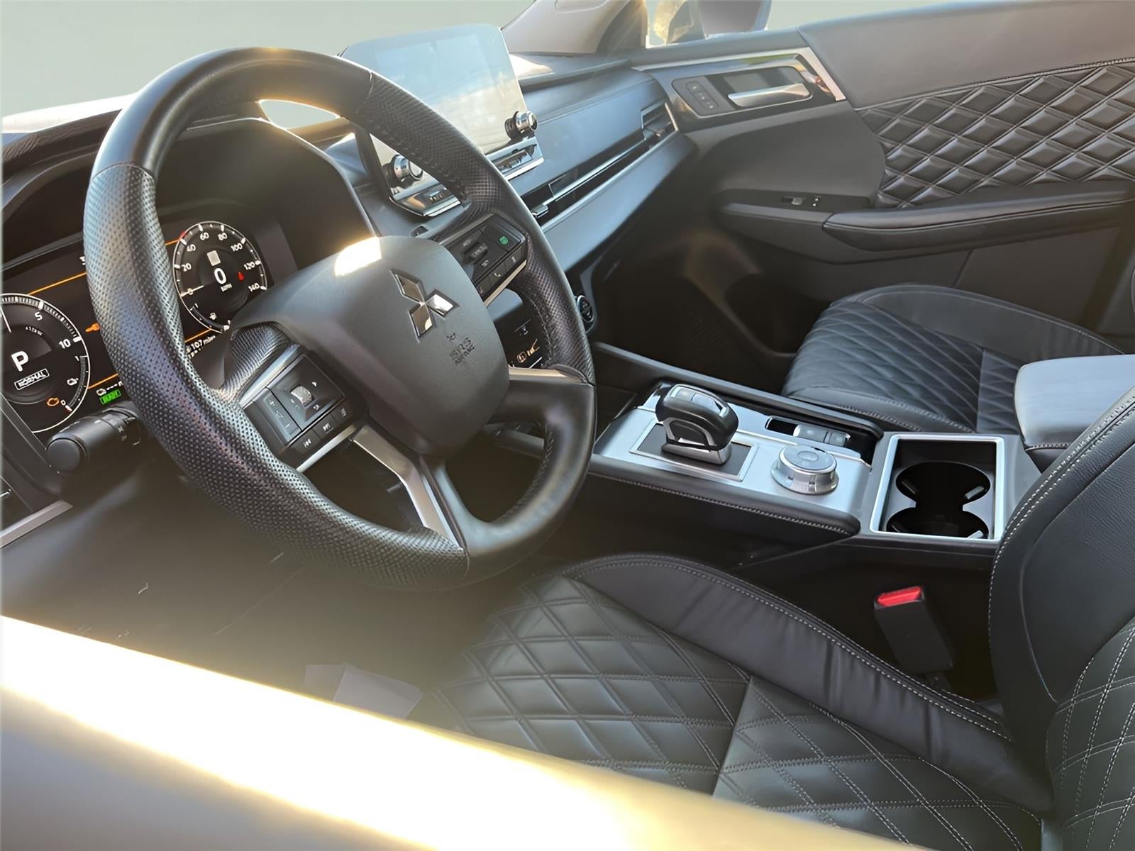 2023 Mitsubishi Outlander PHEV SEL