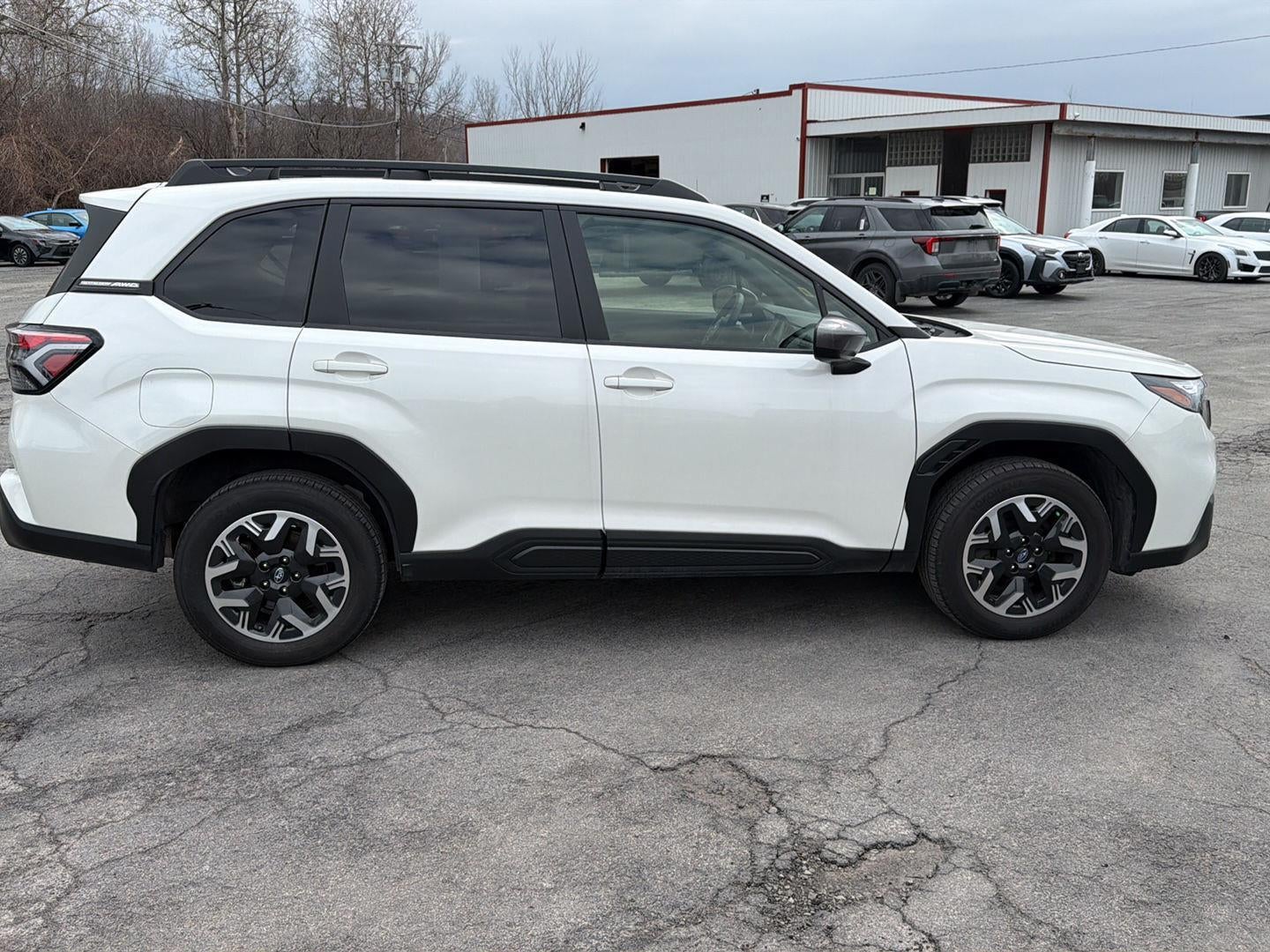 2025 Subaru Forester Premium