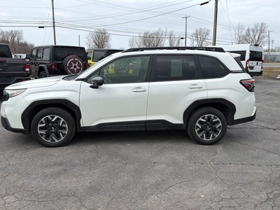 2025 Subaru Forester Premium