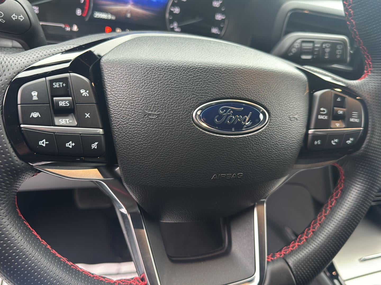 2022 Ford Explorer ST-Line 4WD