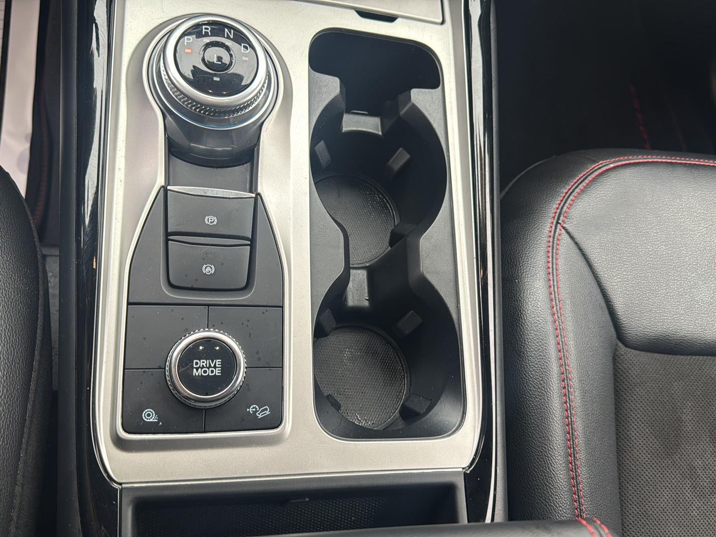 2022 Ford Explorer ST-Line 4WD