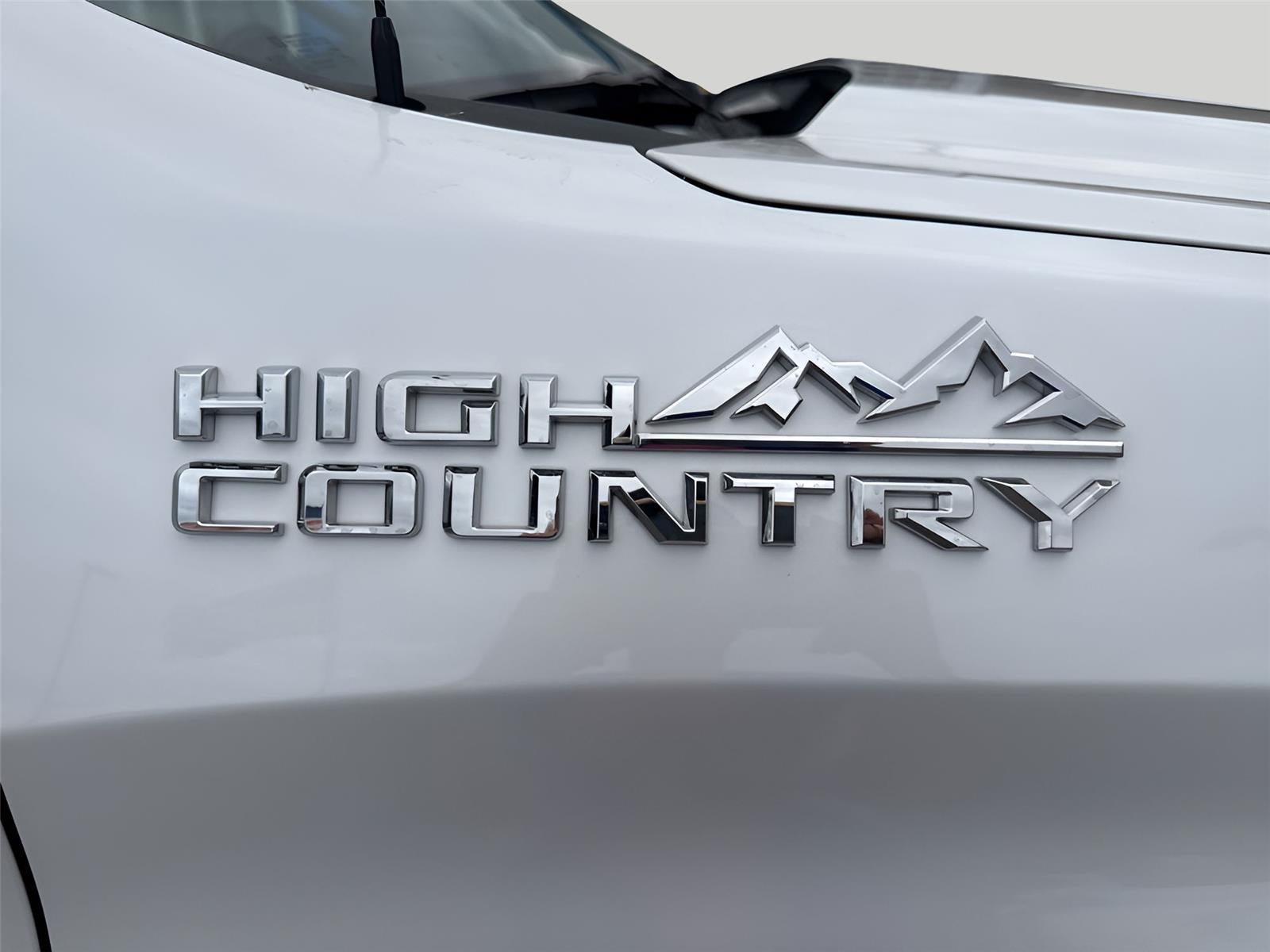 2022 Chevrolet Silverado 1500 High Country