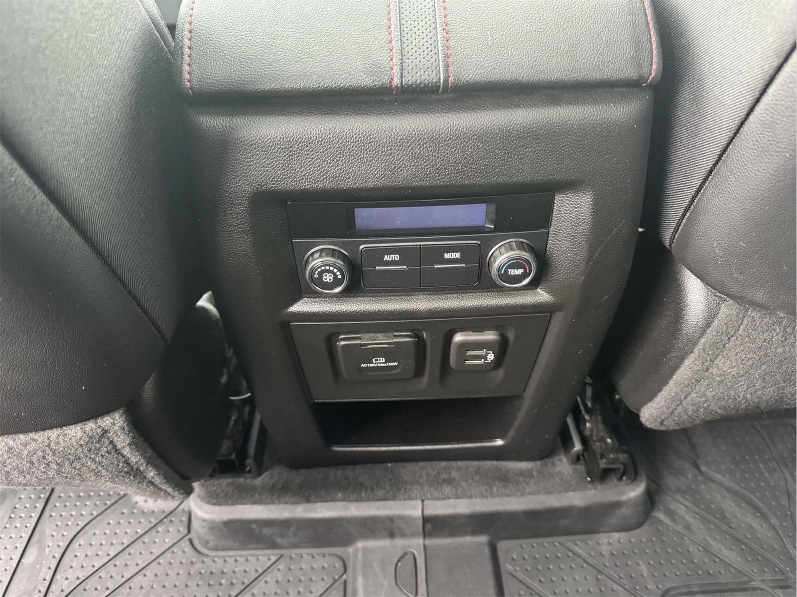 2022 Chevrolet Traverse RS