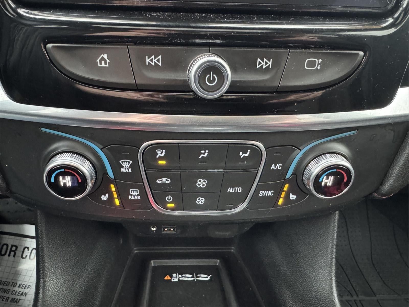 2022 Chevrolet Traverse RS