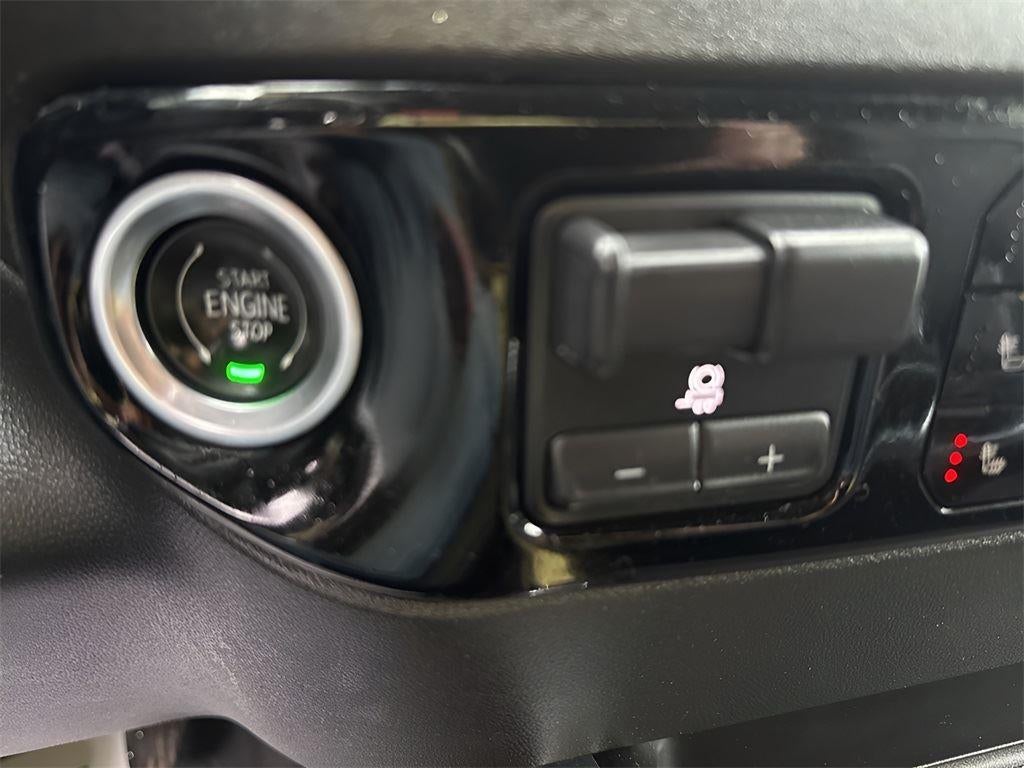 2024 GMC Sierra 3500HD SLT