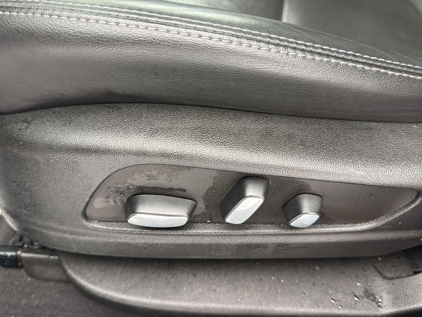 2022 Cadillac XT5 AWD Premium Luxury