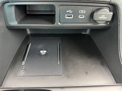 2023 Honda Pilot EX-L w/Rear Captain's Chairs