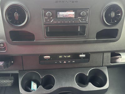 2022 Mercedes-Benz Sprinter Cargo Van 2500 Standard Roof V6 144 RWD