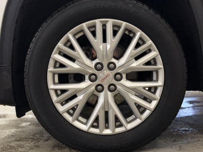 2024 GMC Acadia FWD Elevation