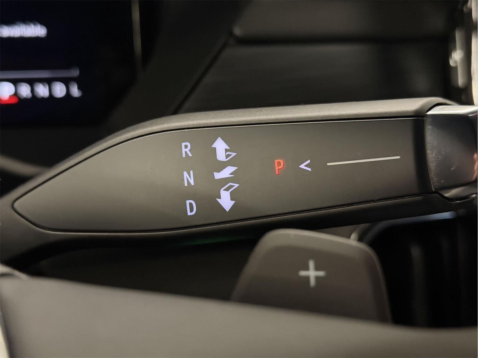 2024 GMC Acadia FWD Elevation