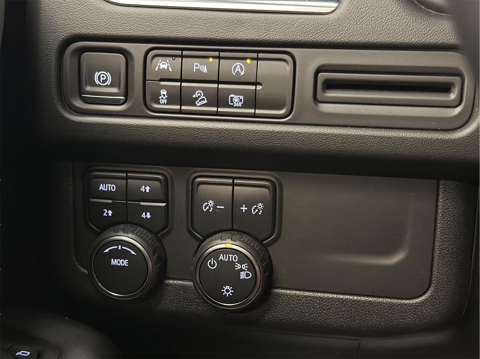 2024 Chevrolet Suburban Z71