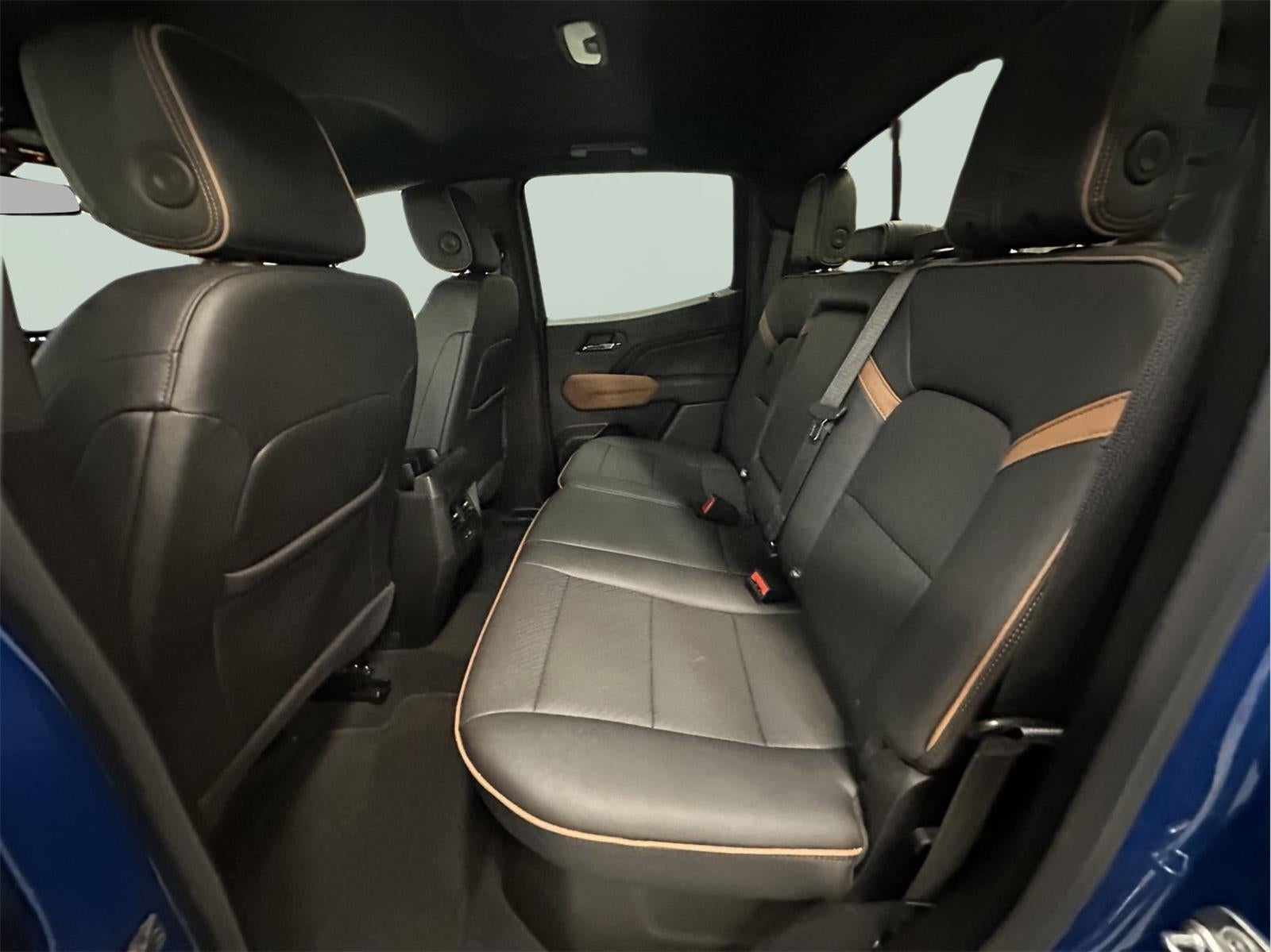 2024 GMC Canyon 4WD AT4