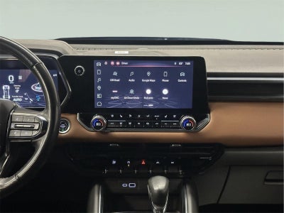 2024 GMC Canyon 4WD AT4