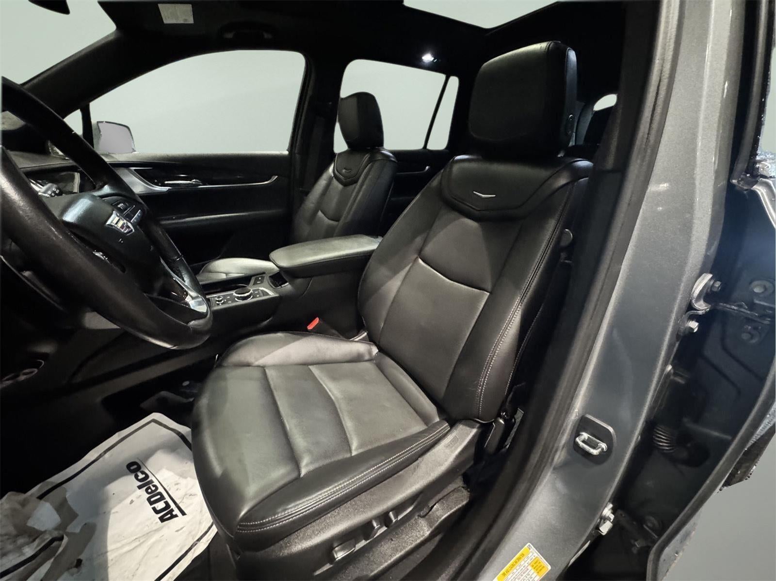 2023 Cadillac XT6 AWD Premium Luxury