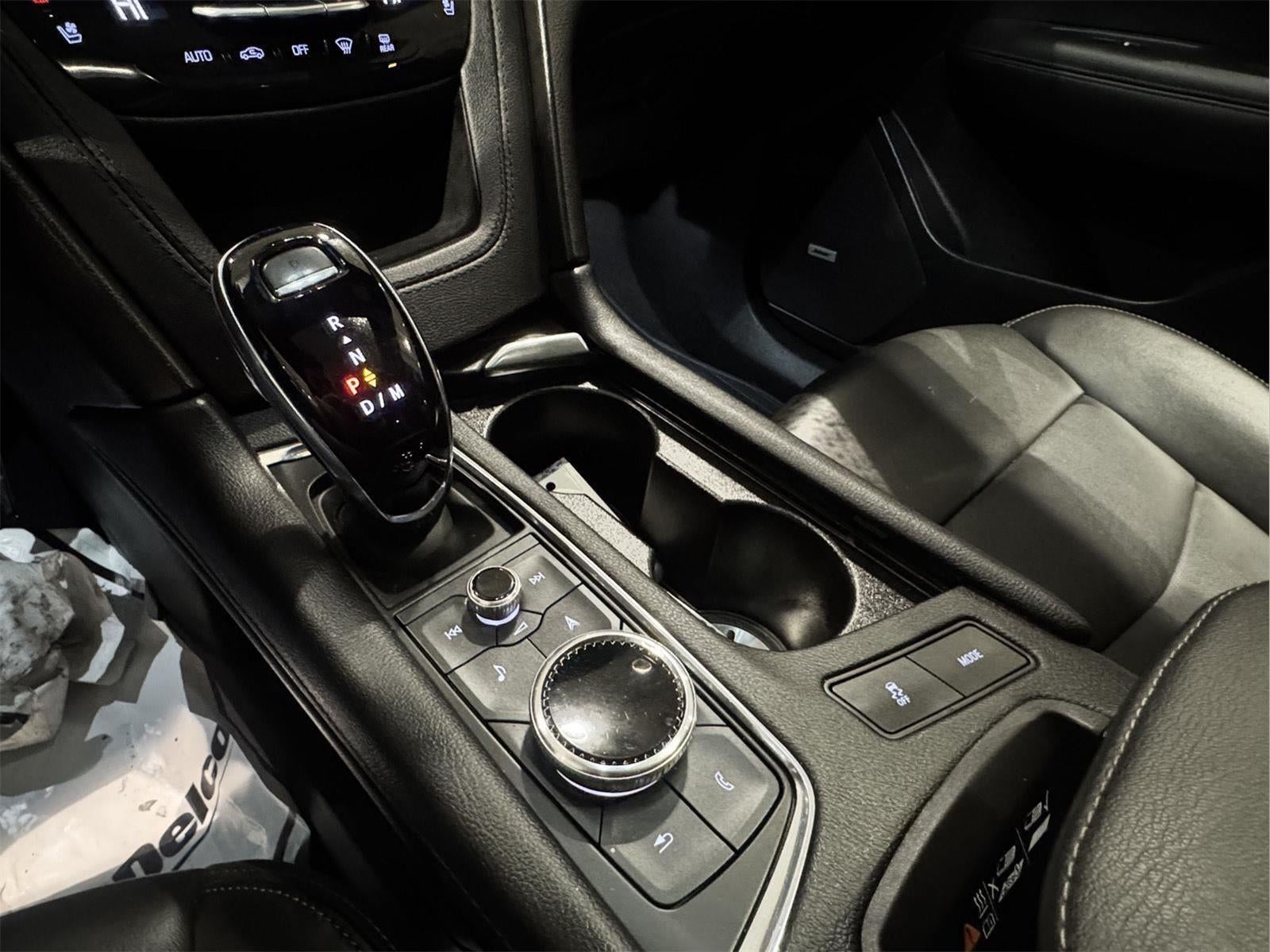 2023 Cadillac XT6 AWD Premium Luxury